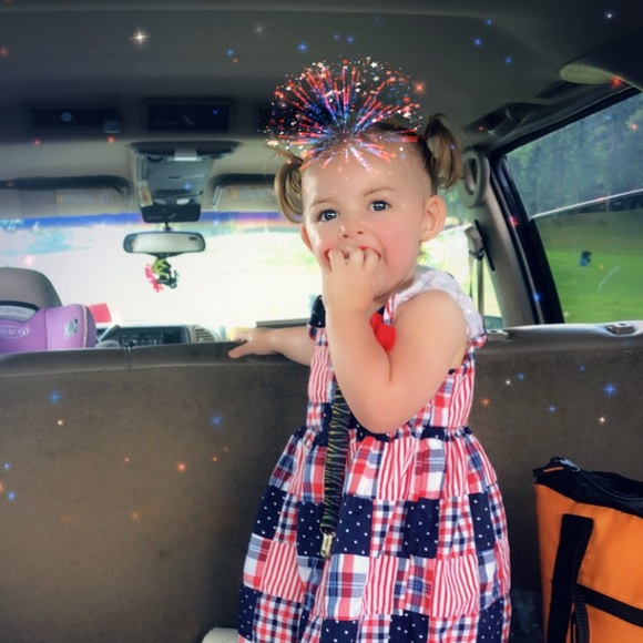 Meet your Posher, Kendra - Picture 3 of 4